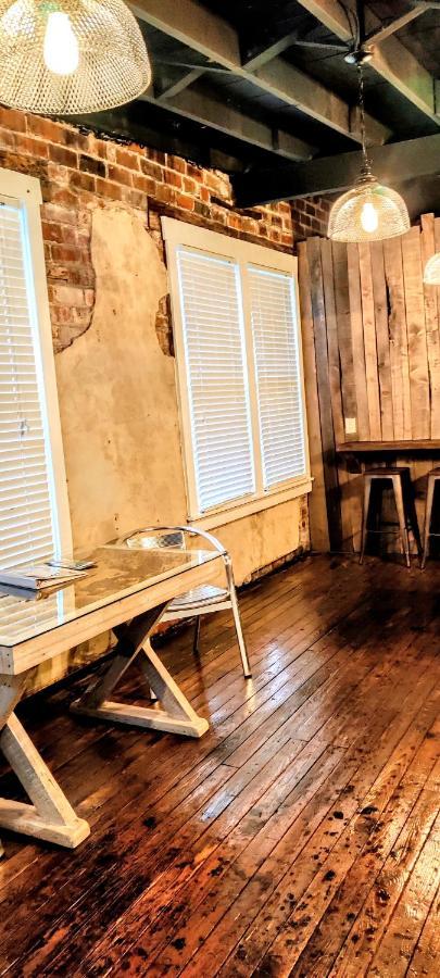 Hocking Hills Rusty Lofts Apartment Logan Luaran gambar